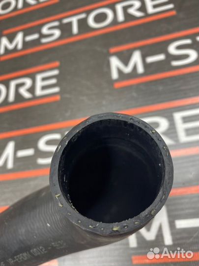 Патрубок радиатора верхний Mercedes-Benz M-Class