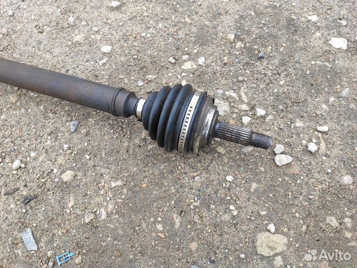 Полуось (привод) передний правый LADA 2170 седан