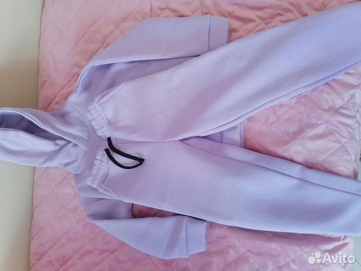 Теплый костюм на девочку