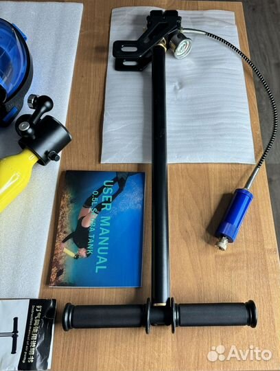 Маска для подводного плавания баллоном