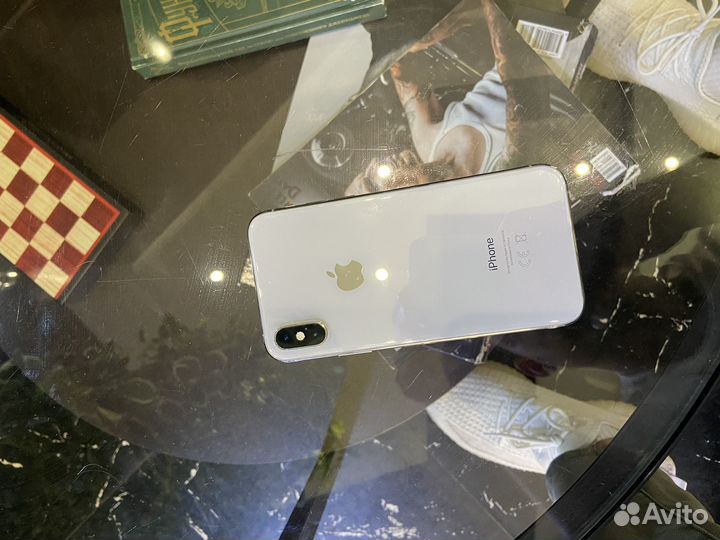 iPhone Xs, 256 ГБ
