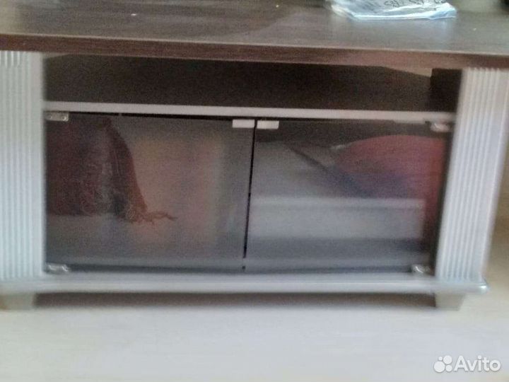 Тумбочка под телевизор бу