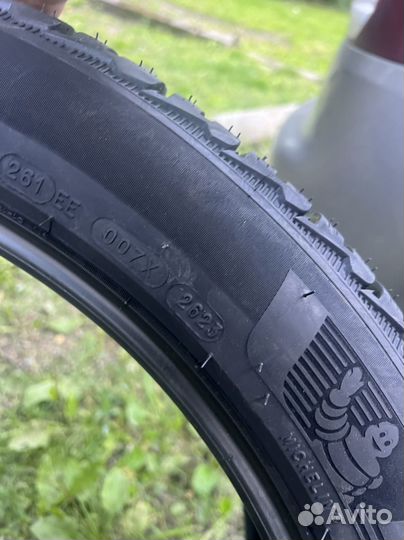 Michelin Pilot Alpin 5 SUV 325/35 R22 и 285/40 R22 114W