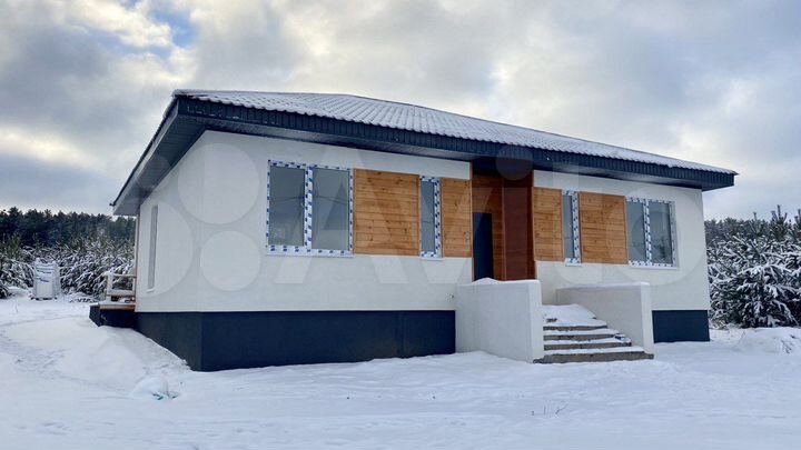 Коттедж 140 м² на участке 10 сот.