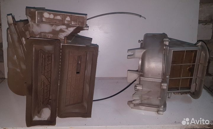 Корпус отопителя Ниссан Альмера н15