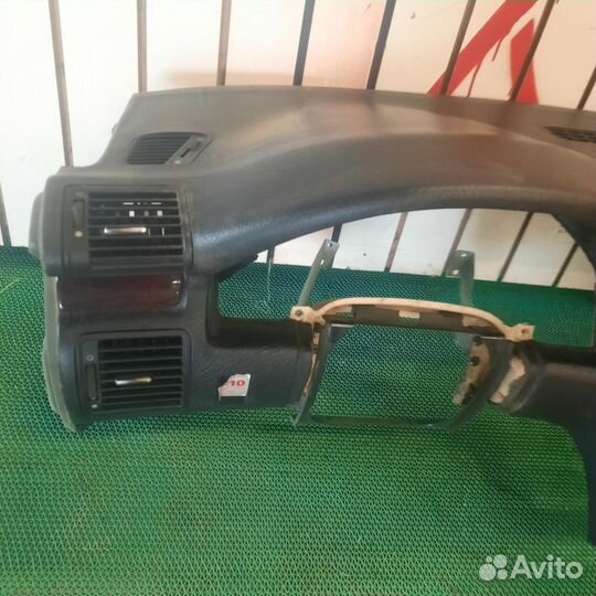 Торпедо Audi a8 d2