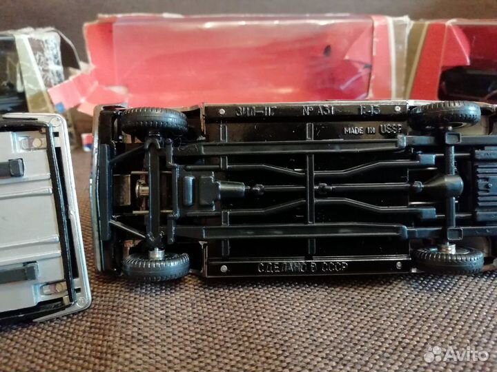 Модель автомобиля ЗИЛ