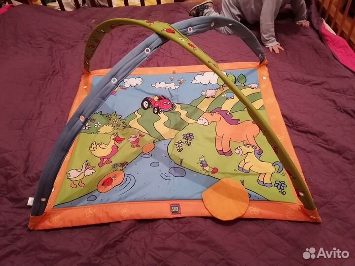 Развивающий коврик tiny love