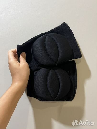 Наколенники