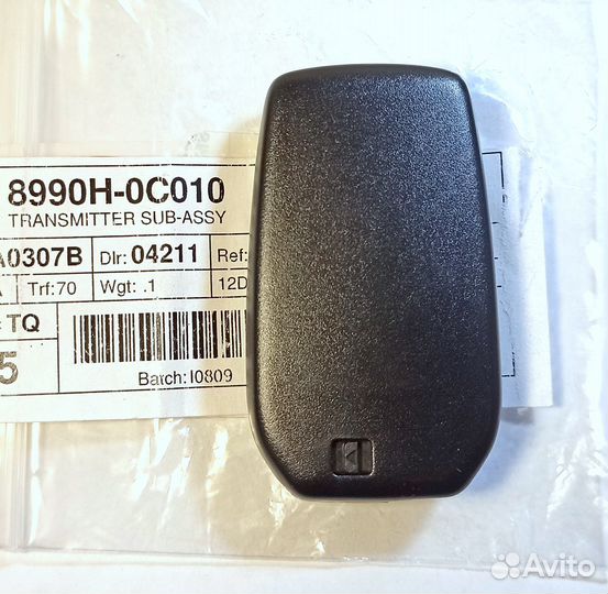 Ключ зажигания Toyota Tundra 2022 + / Оригинальный