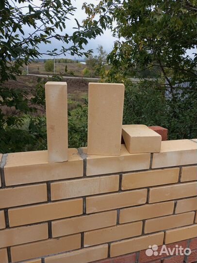 Кирпич жёлтый силикатный