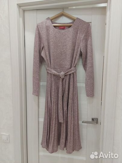 Платье женское, цвет пепельная роза