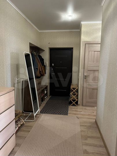 2-к. квартира, 65 м², 2/9 эт.