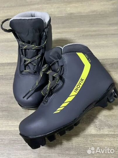 Лыжные ботинки детские 31-34 размер