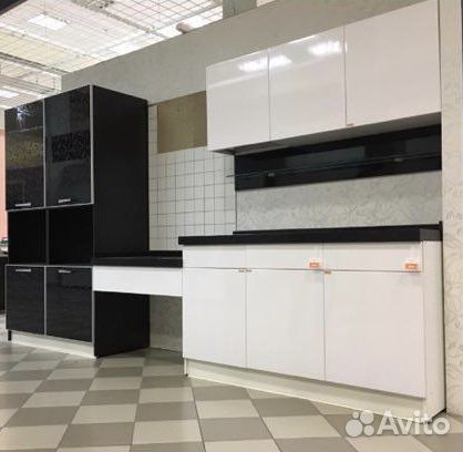 Гарнитур новый