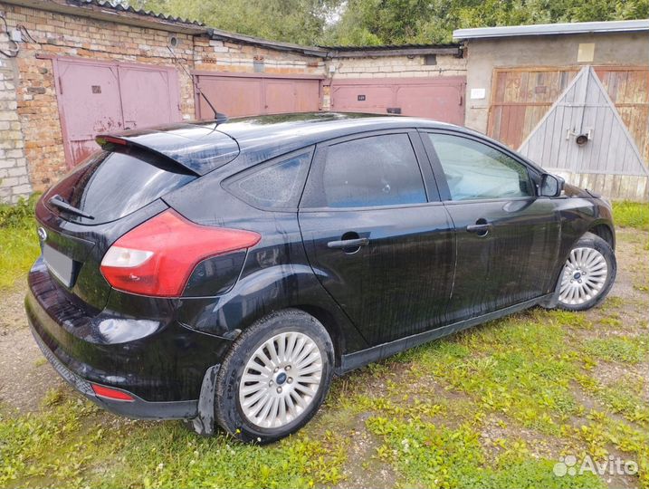 Ford Focus 1.6 МТ, 2011, 205 000 км
