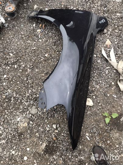 Крыло правое до рестайлинг Туарег 1