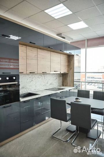 Кухонный гарнитур на заказ от фабрики