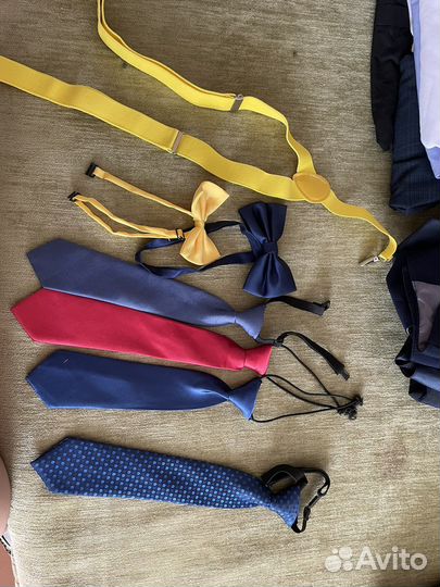 Школьный вещи пакетом