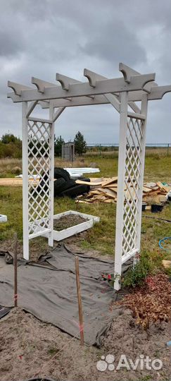 Пергола деревянная п-образная