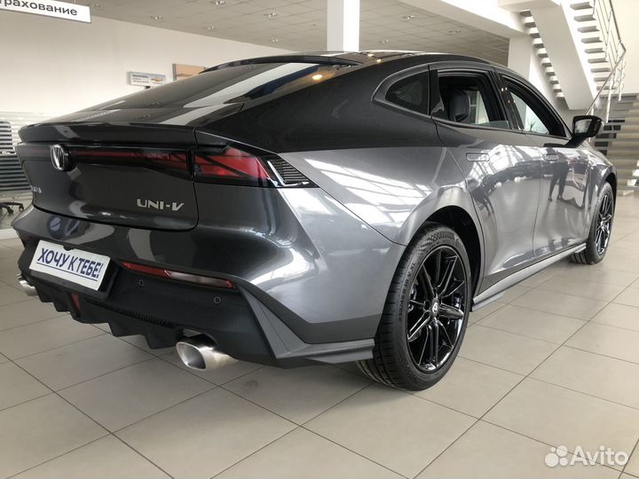 Changan UNI-V 1.5 AMT, 2022
