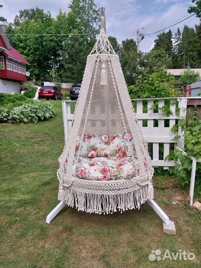 Шатры,садовые качели с мягкими подушками
