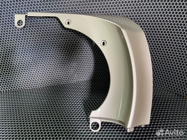 Накладка двери багажника Тойота Рав 4