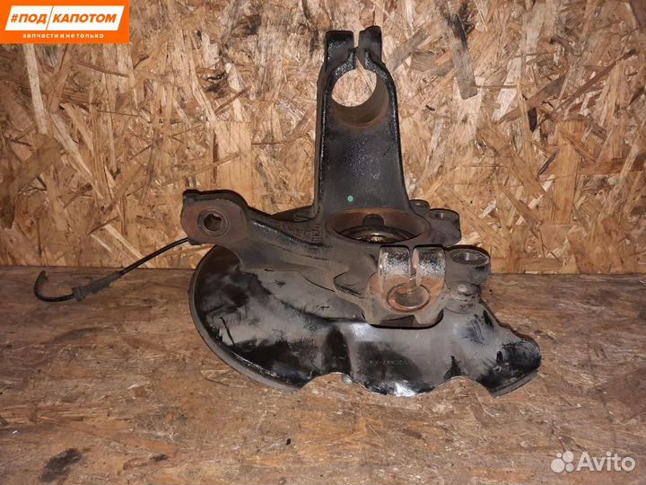 Кулак передний левый Ford Focus 3 рест. AV613K171