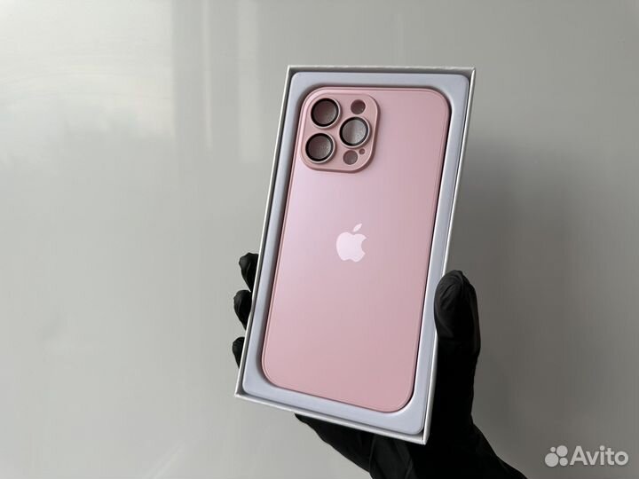 Защитный чехол на iPhone 14 promax