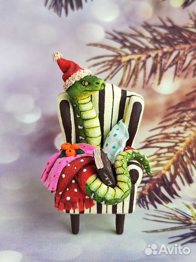 Ватная игрушка змея