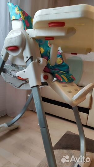 Стульчик для кормления chicco