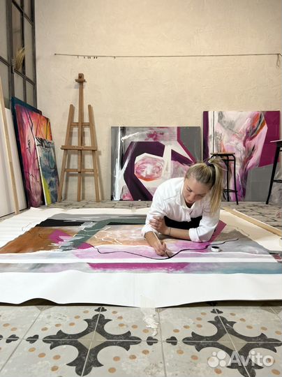 Современные картины в интерьер под заказ