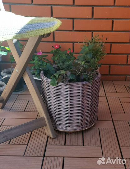 Плетение из бумажной лозы