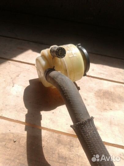 Бачок гидроусилителя Toyota Camry V40 2.4