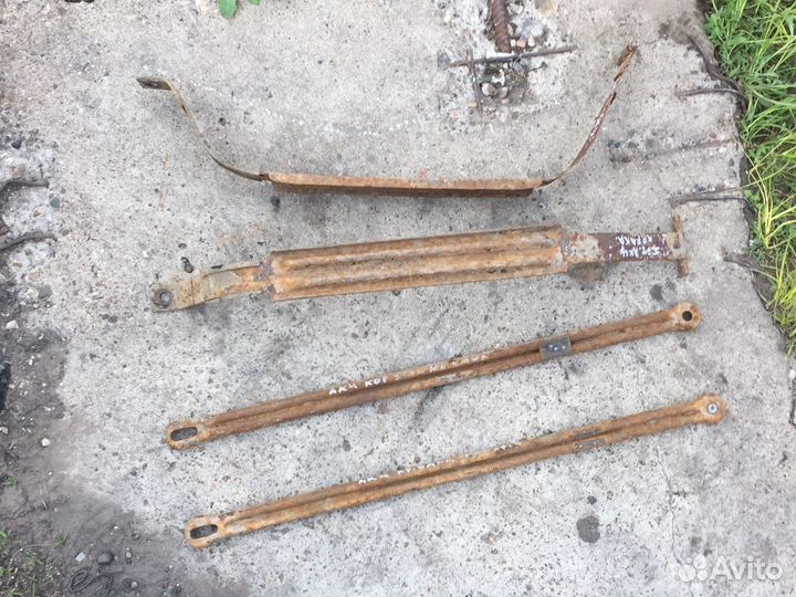 Крепление бензобака Хендай Акцент