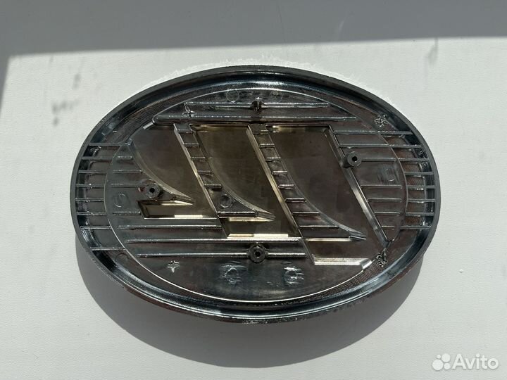 Эмблема решетки радиатора lifan x60