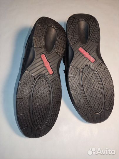 Ортопедические кроссовки Orthofeet