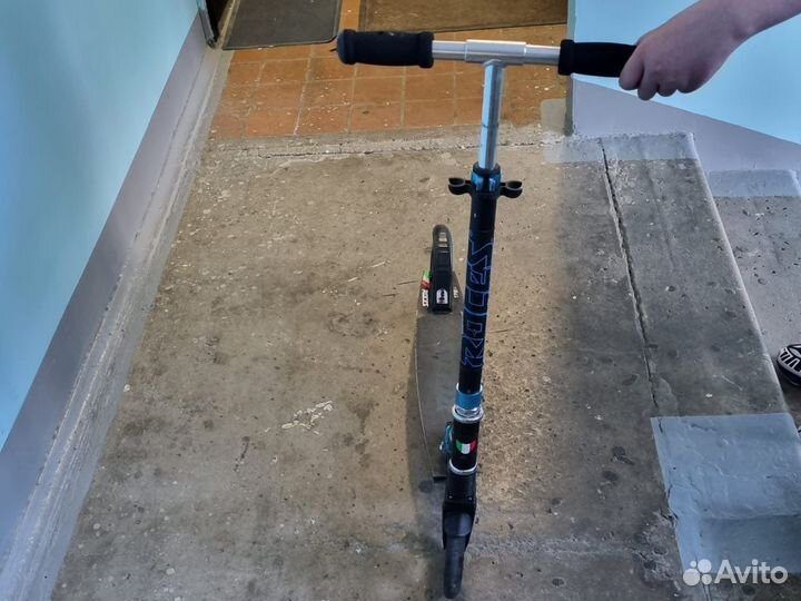 Самокат roces 175