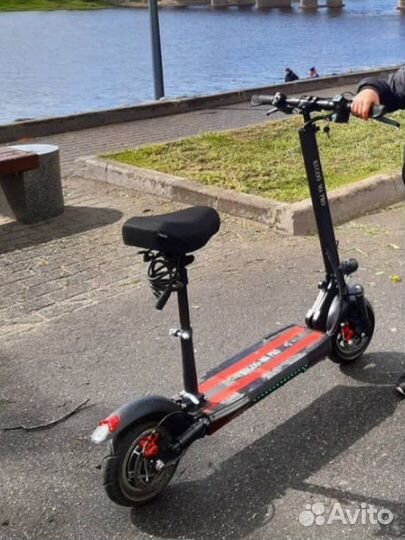 Самокат взрослый электрический бу
