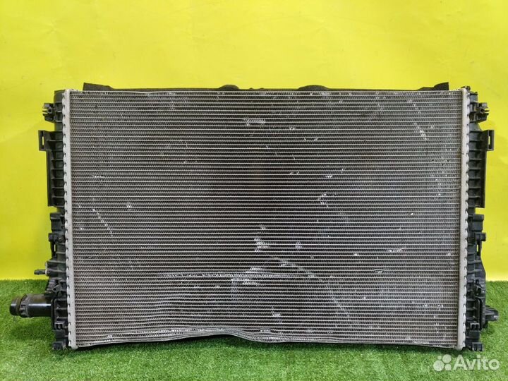 Радиатор основной Audi RS6 (C8) 2019