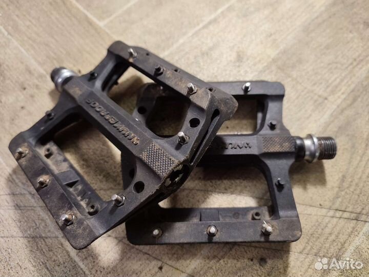 Педали Nukeproof пластик