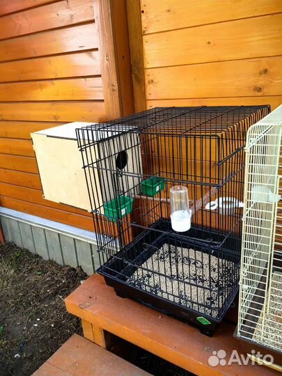 Большая клетка для птиц