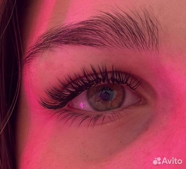 Мастер лешмейкер и бровист