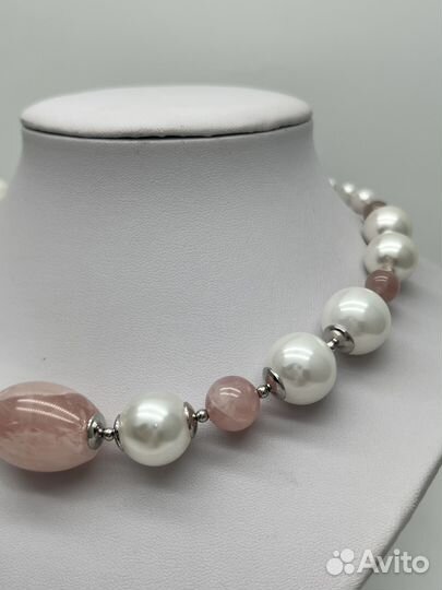 Колье и браслет из розового кварца и майорки