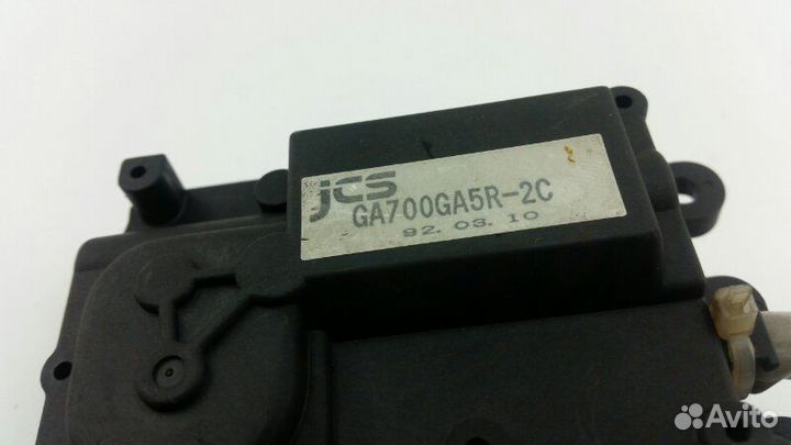 Сервопривод заслонок печки Mazda 626 GE FS 1992