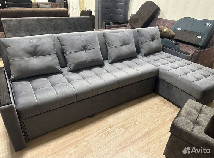 Диван угловой на заказ не б/у
