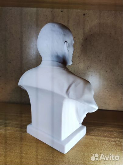 Статуэтка ленин