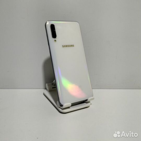 Samsung Galaxy A50, 4/64 ГБ