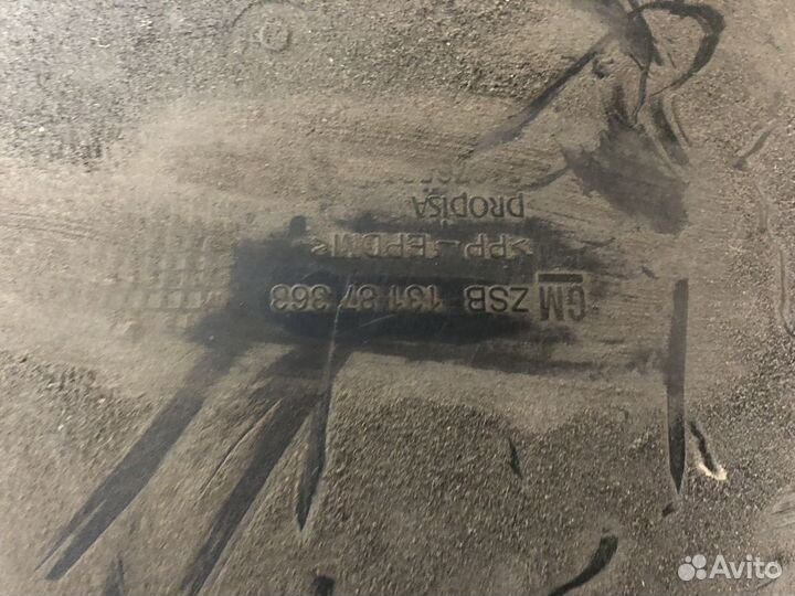 Подкрылок задний правый opel corsa D