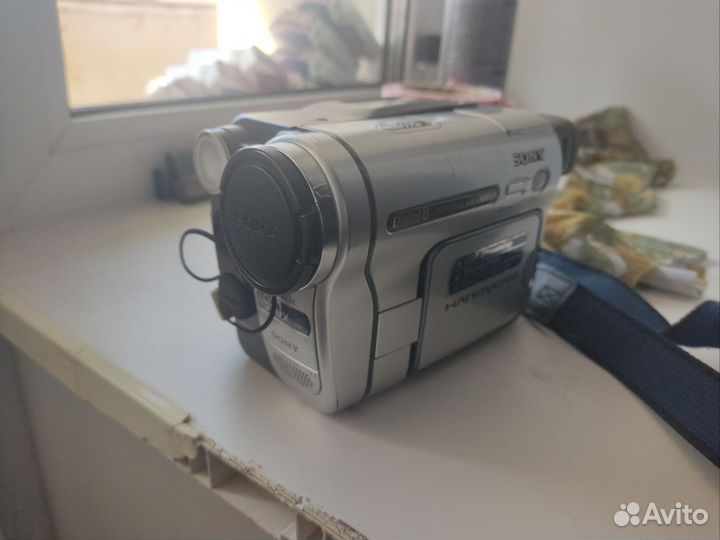 Видеокамера sony dcr-trv255e кассетная